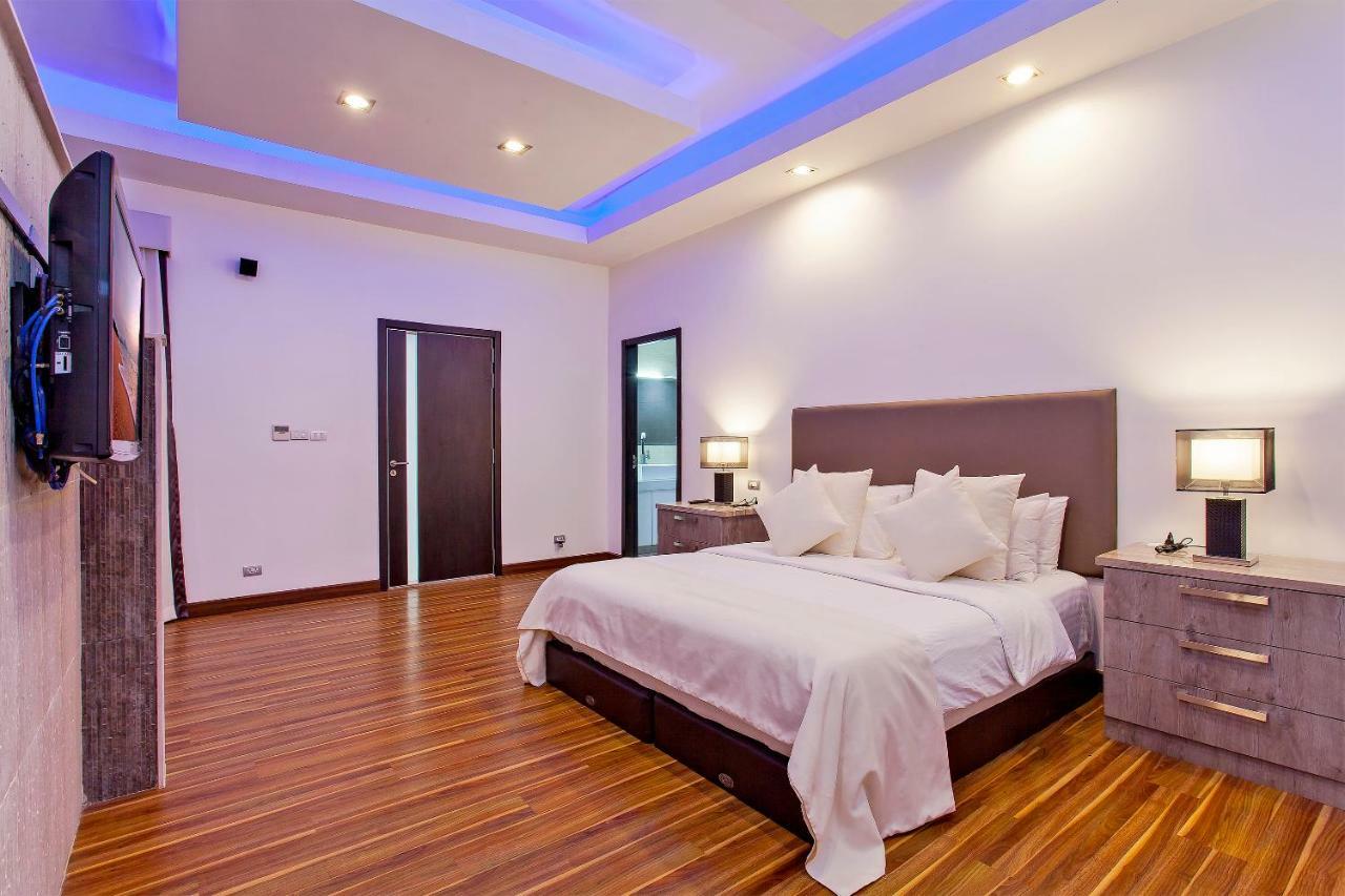 Royale Grand Villa Pattaya Exterior photo