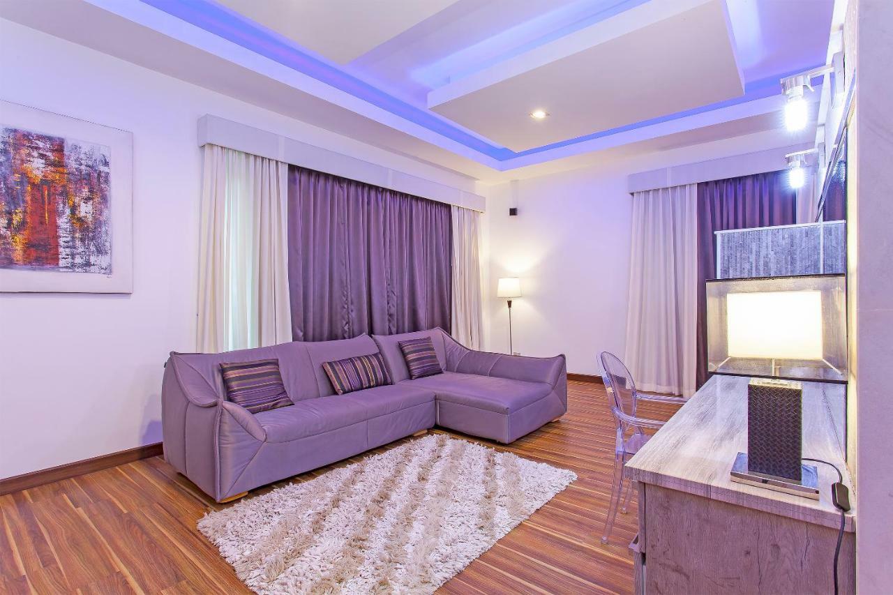 Royale Grand Villa Pattaya Exterior photo