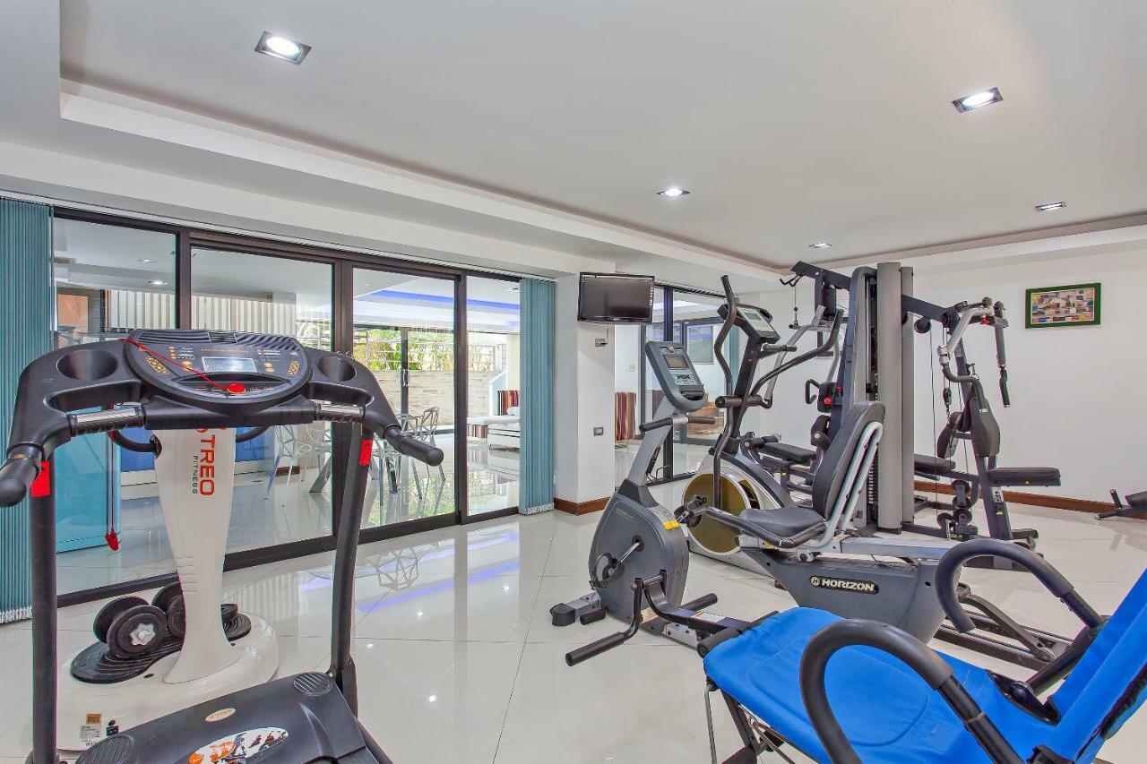 Royale Grand Villa Pattaya Exterior photo