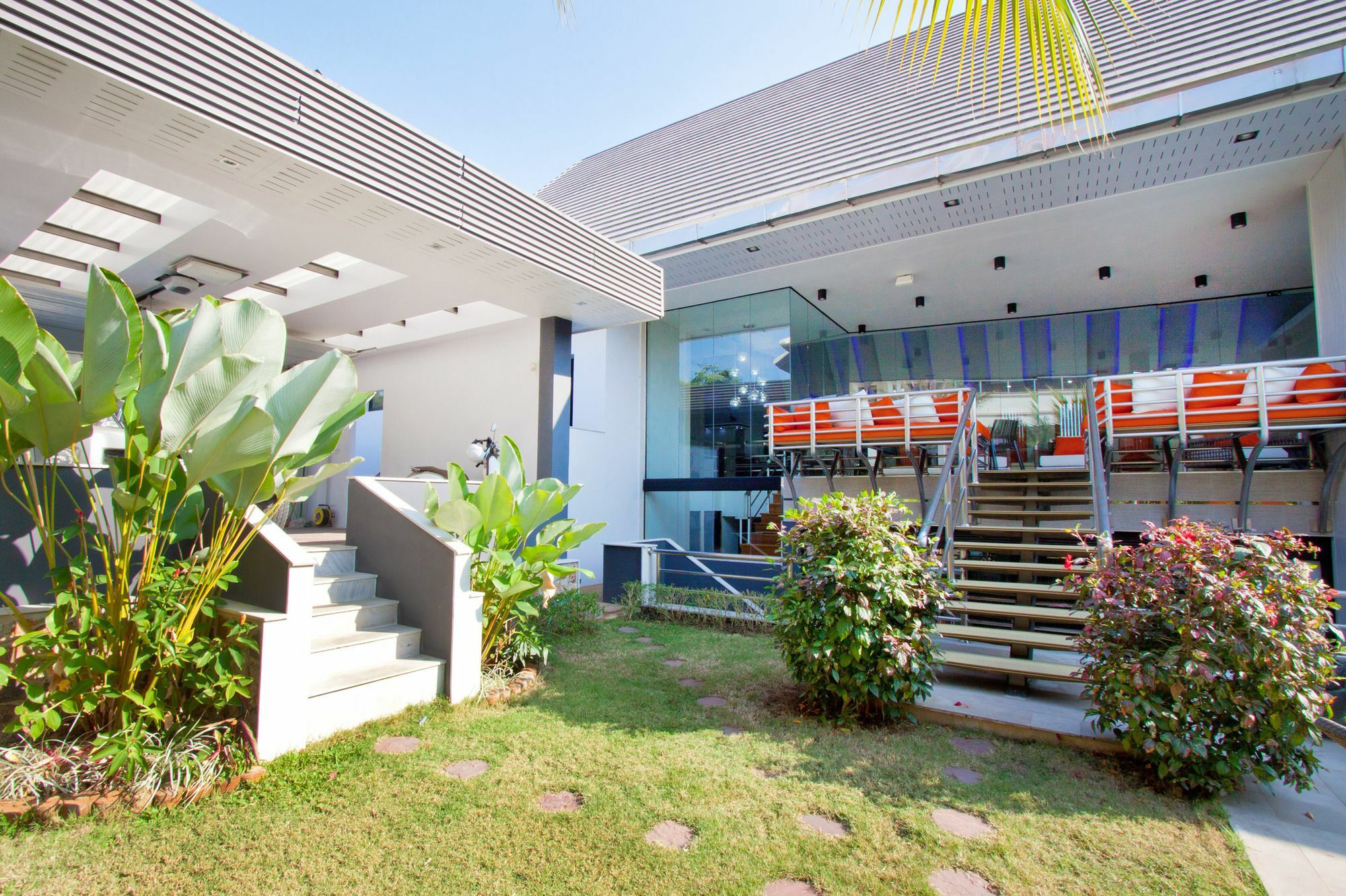 Royale Grand Villa Pattaya Exterior photo